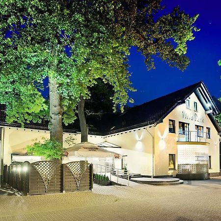 Villa Park Goleniów Kültér fotó